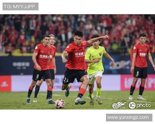 成都篮球队耐力对比深度解析与战术影响探讨