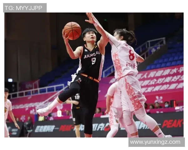 杭州羽毛球队在世界锦标赛积分榜上以73分稳居第一名展现强劲实力